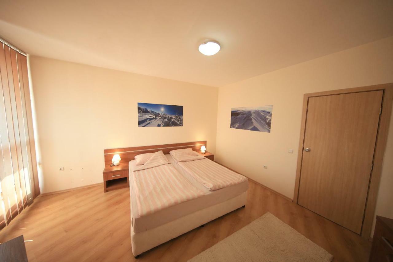 Nice And Quiet Apartment Next To Gondola Lift. Bansko Buitenkant foto